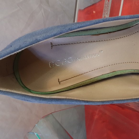 Shoes - Picture 3 of 3